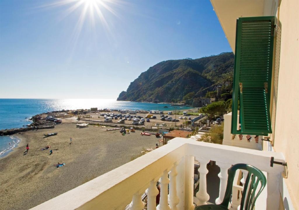 Hotel Baia a Cinque Terre con Spiaggia Privata