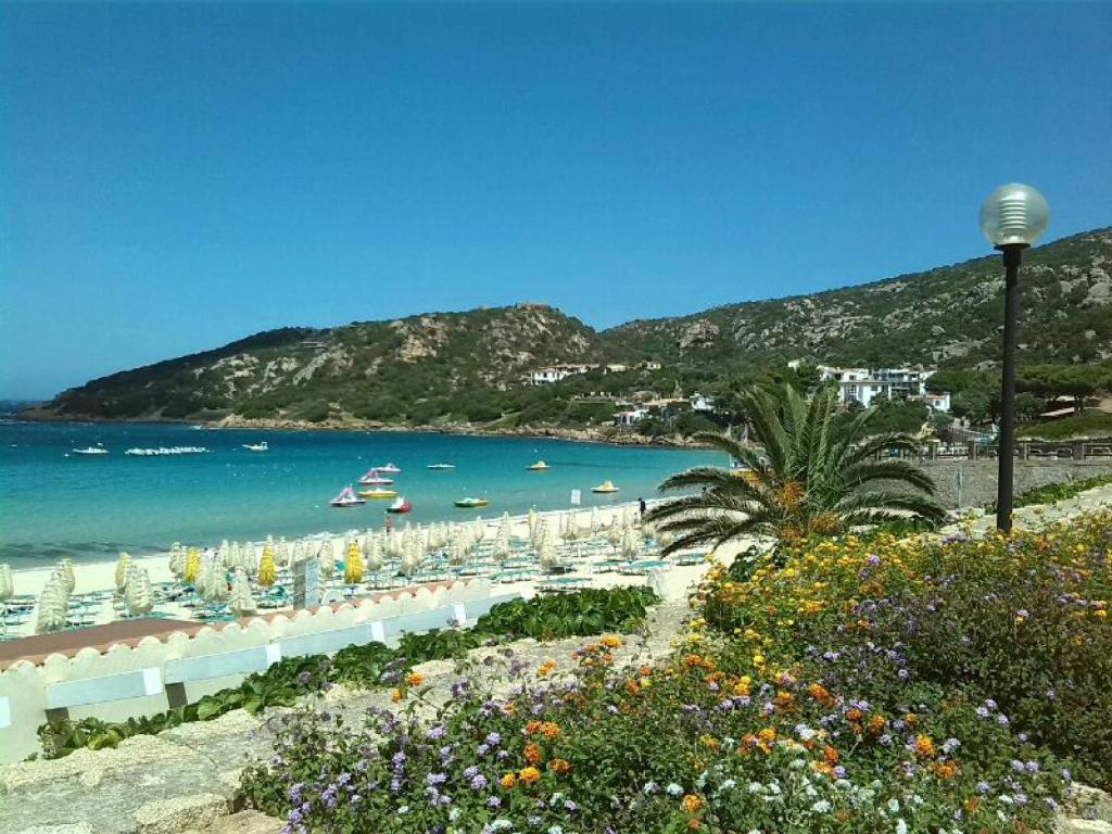 Hotel Baja Sardinia Spiaggia Privata Residence I Cormorani Bis
