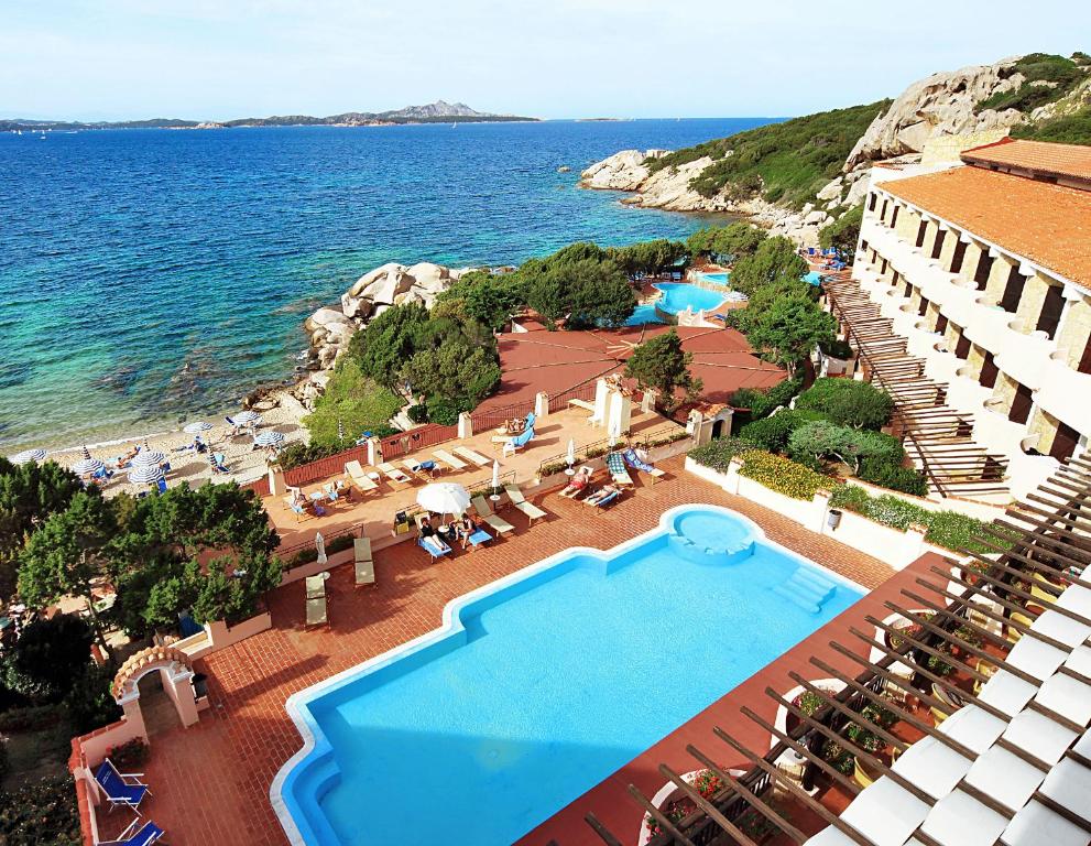 Hotel Grand Smeraldo Beach Baja Sardinia Spiaggia Privata