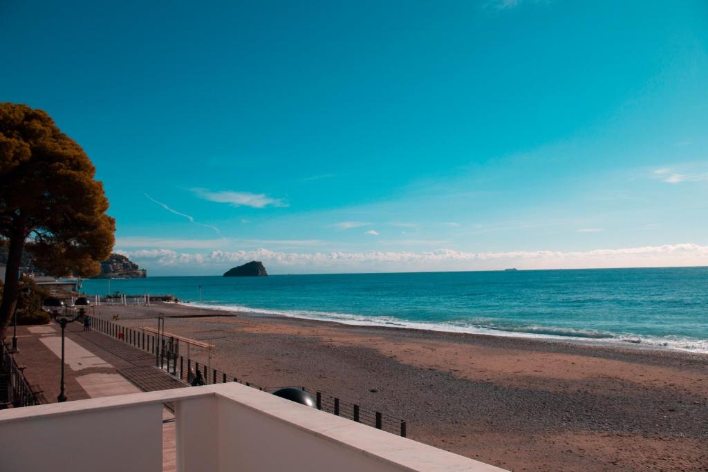 Hotel Ligure Spotorno Spiaggia Privata