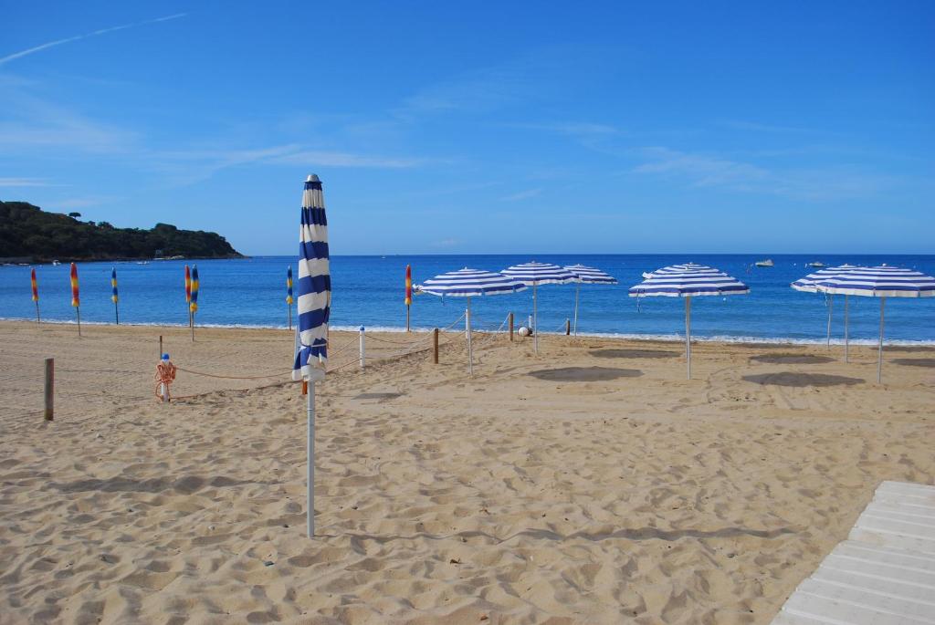 Hotel Residence Baia del Sole a Capoliveri con Spiaggia Privata