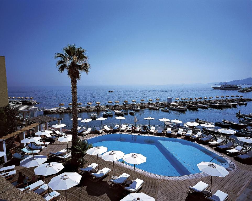 Regina Isabella-Resort Spa Restaurant Hotel a Lacco Ameno con Spiaggia Privata
