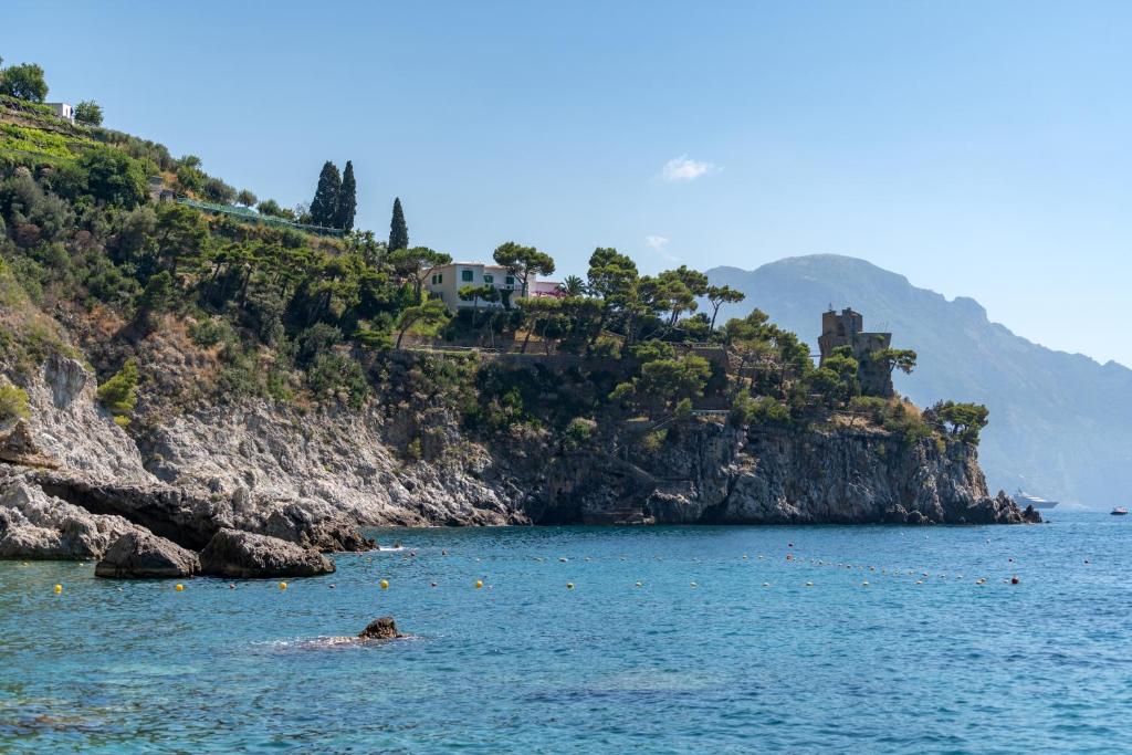 Spiaggia Privata Hotel Amalfi Borgo Santandrea