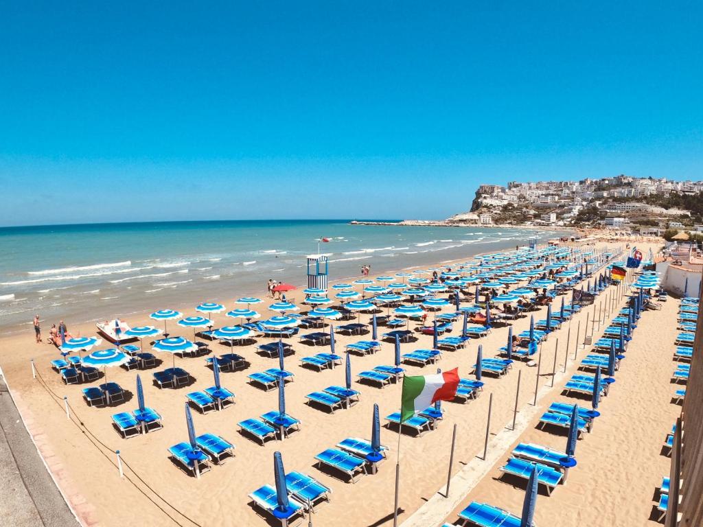 Spiaggia Privata Hotel Sirena - Servizio spiaggia inclusive Peschici